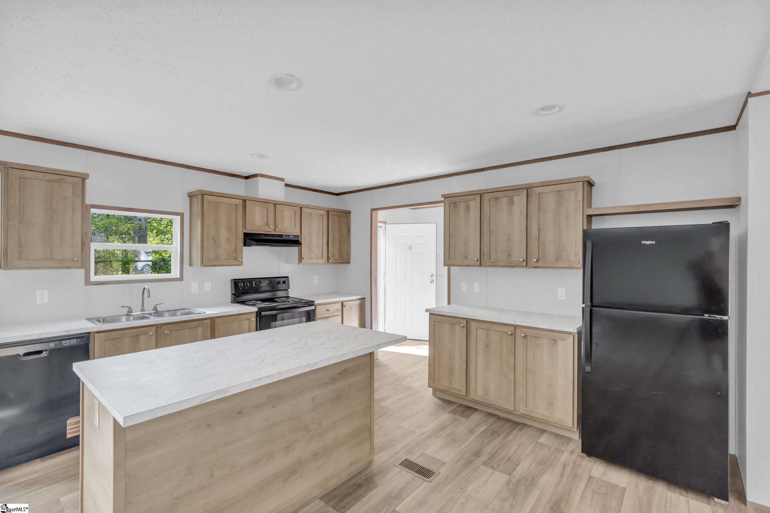 207 Leroy Drive Liberty, SC 29657