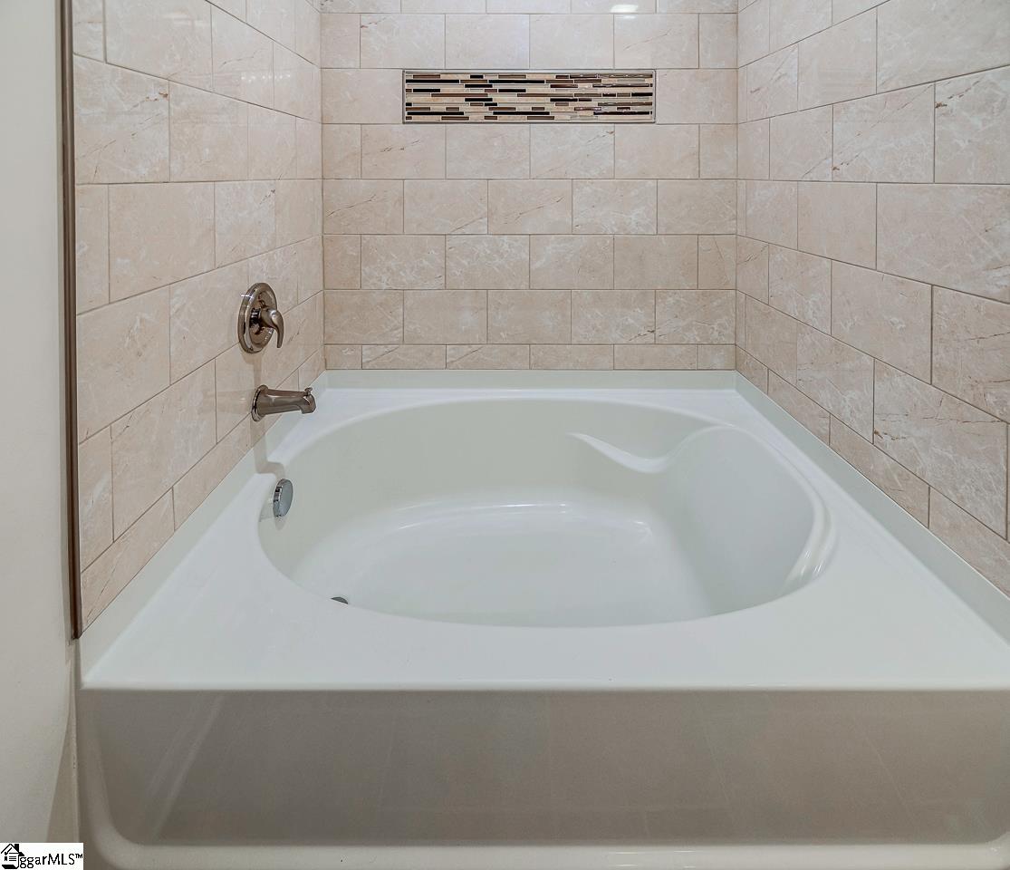 113 Rogers Knoll Lane Pelzer, SC 29669