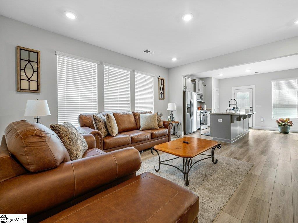 1215 Cherry Orchard Road Moore, SC 29369