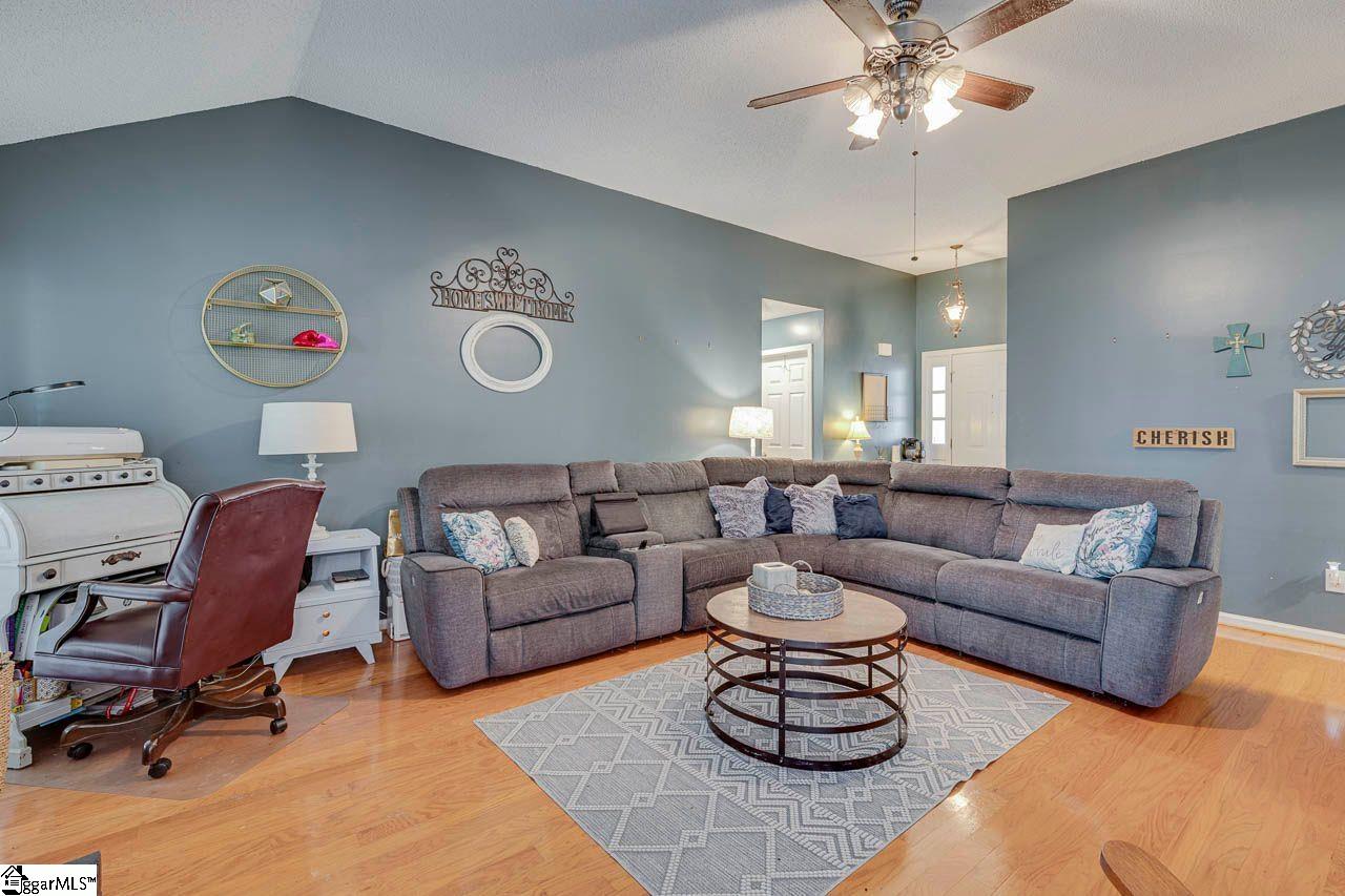 4 Natchez Drive Mauldin, SC 29662