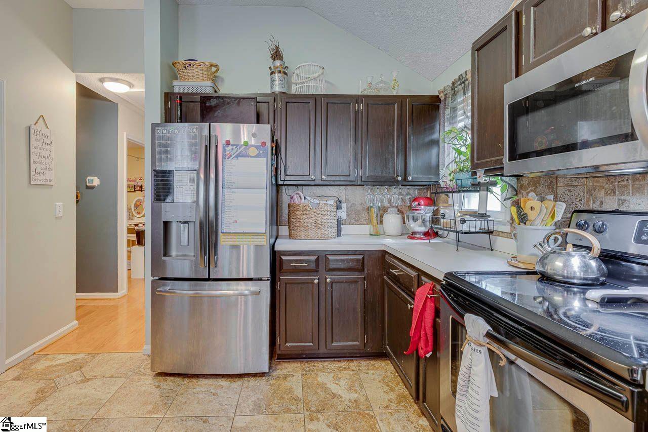 4 Natchez Drive Mauldin, SC 29662
