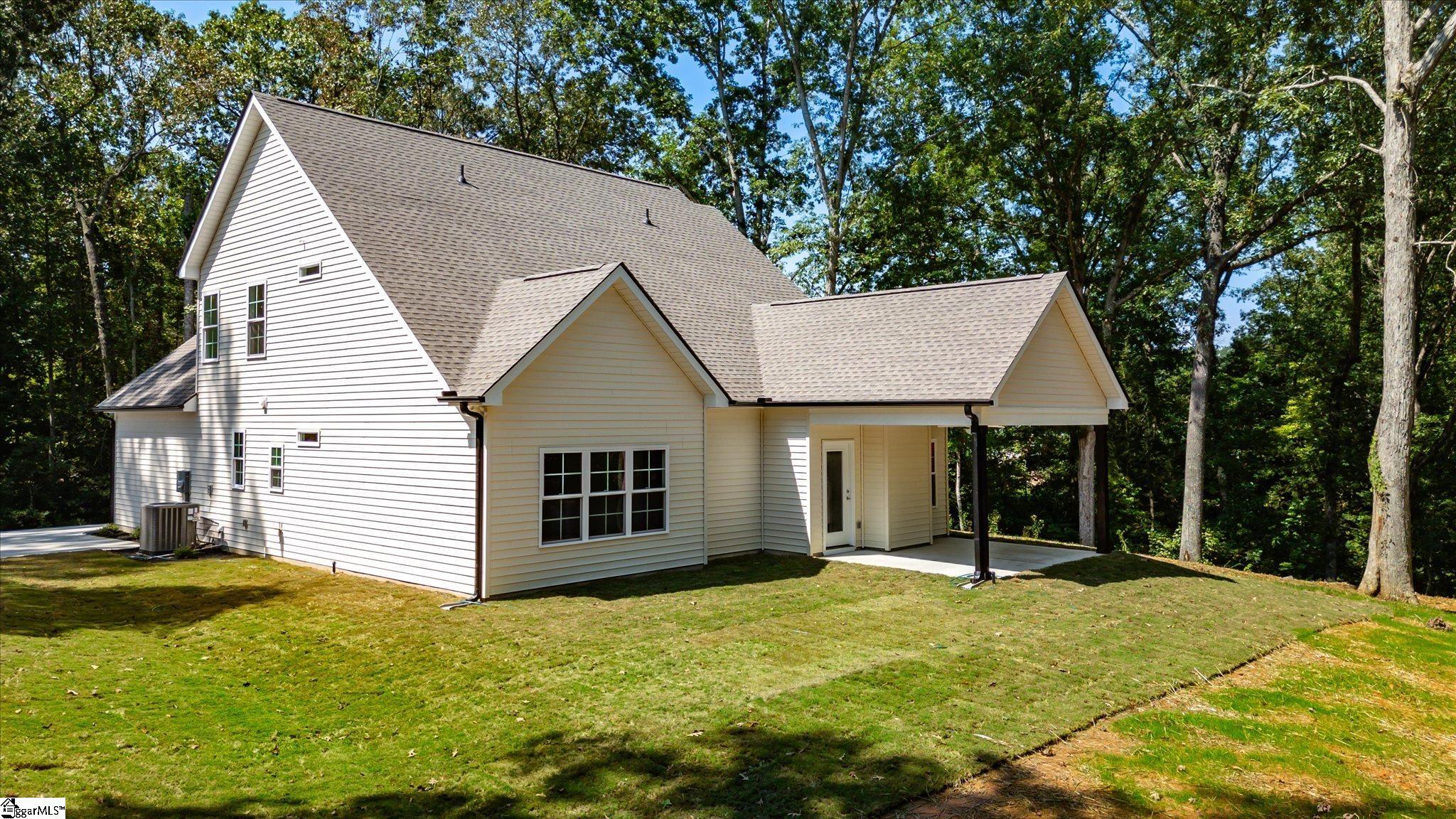 122 Harvest Drive Easley, SC 29640