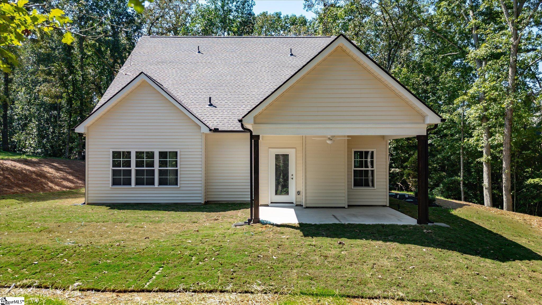 122 Harvest Drive Easley, SC 29640