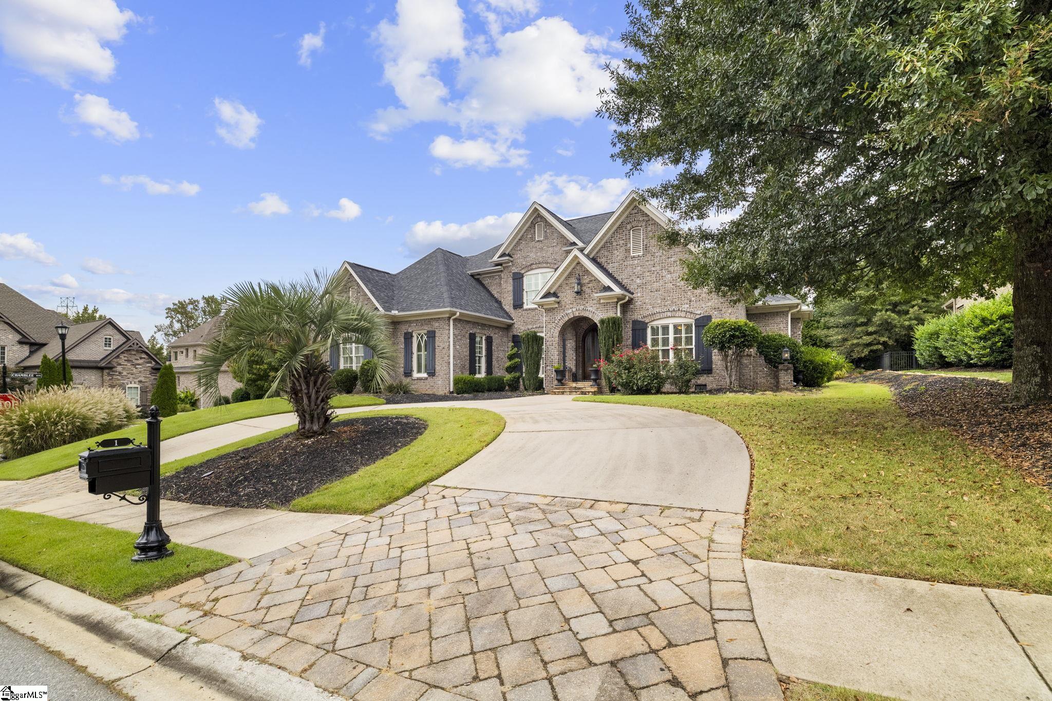 1 Rolleston Drive Greenville, SC 29615