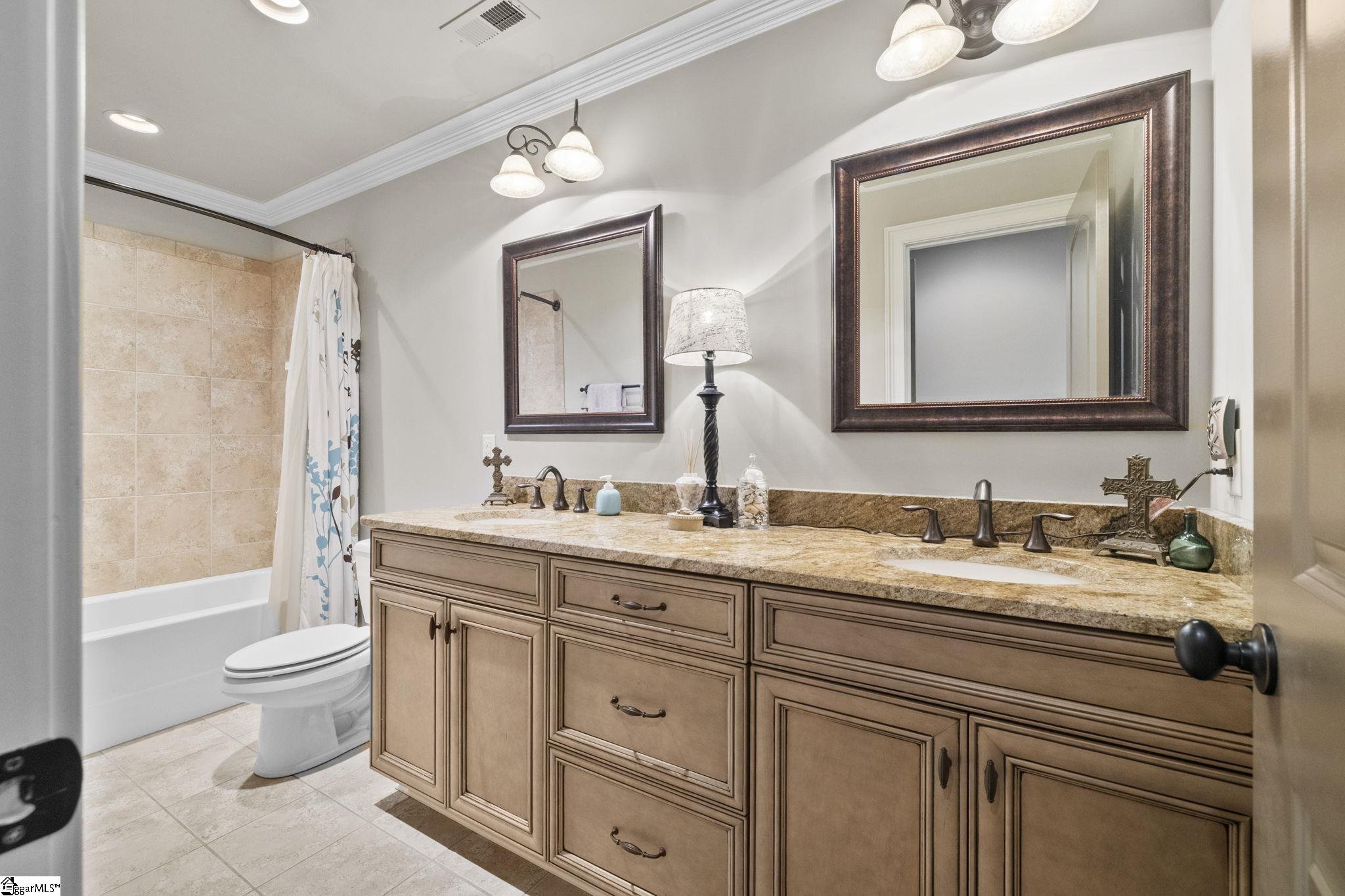 1 Rolleston Drive Greenville, SC 29615