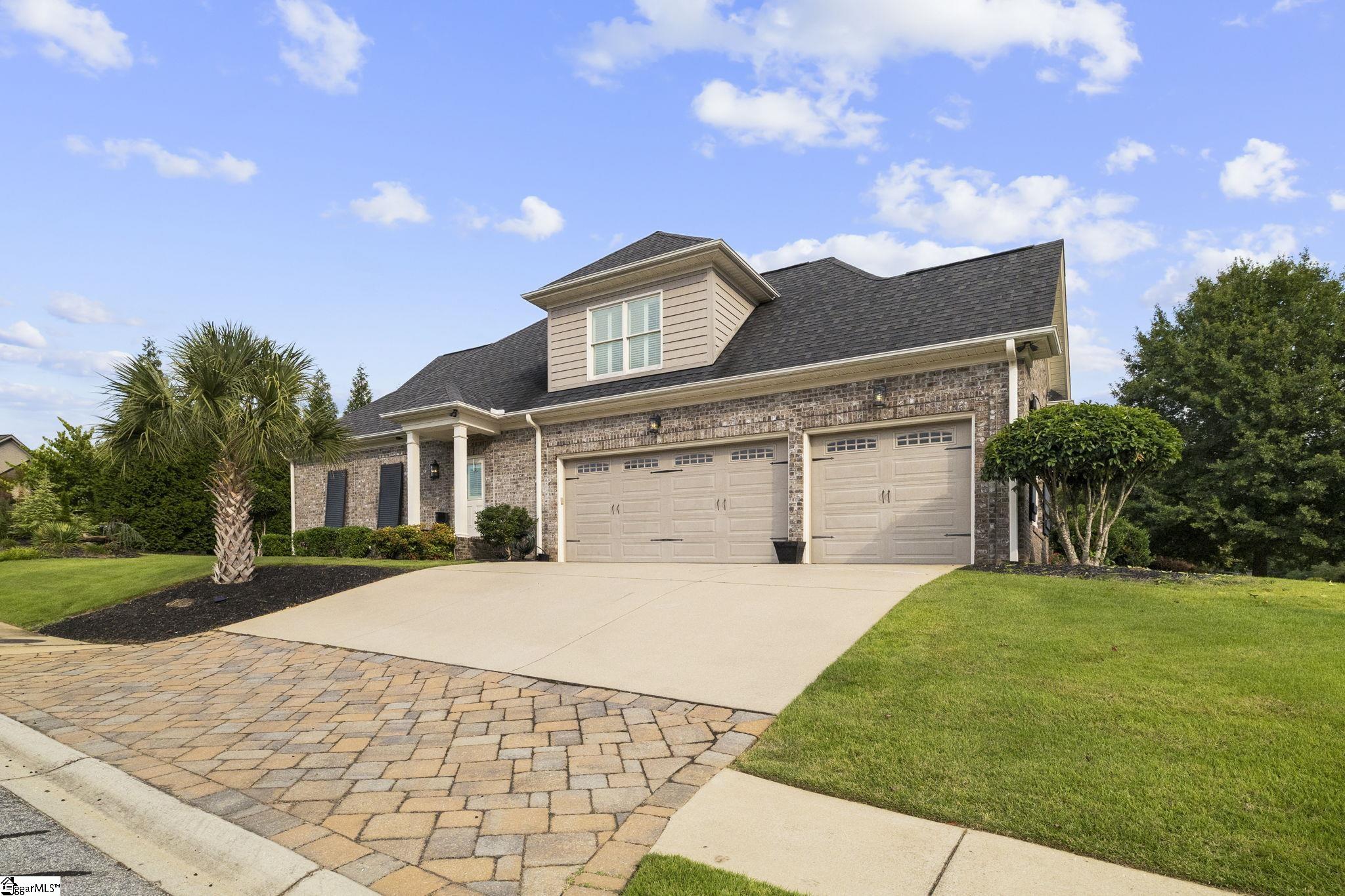 1 Rolleston Drive Greenville, SC 29615