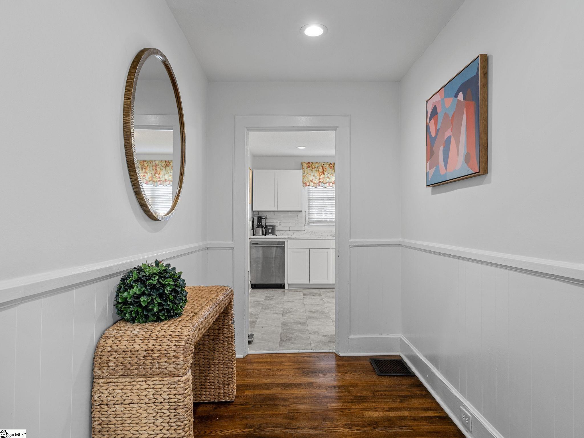 129 Spring Street Reidville, SC 29375