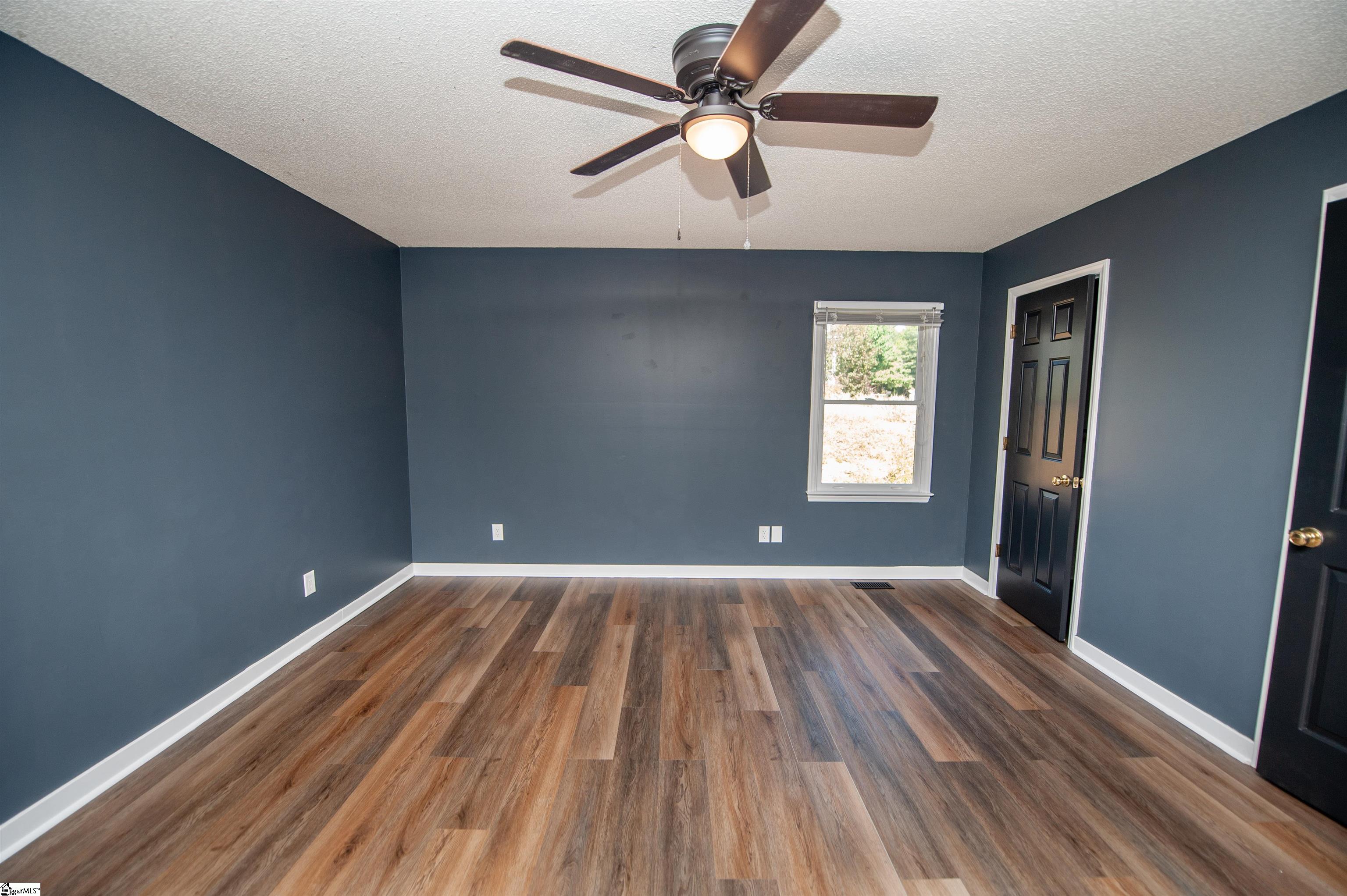 112 Wells Drive Boiling Springs, SC 29316