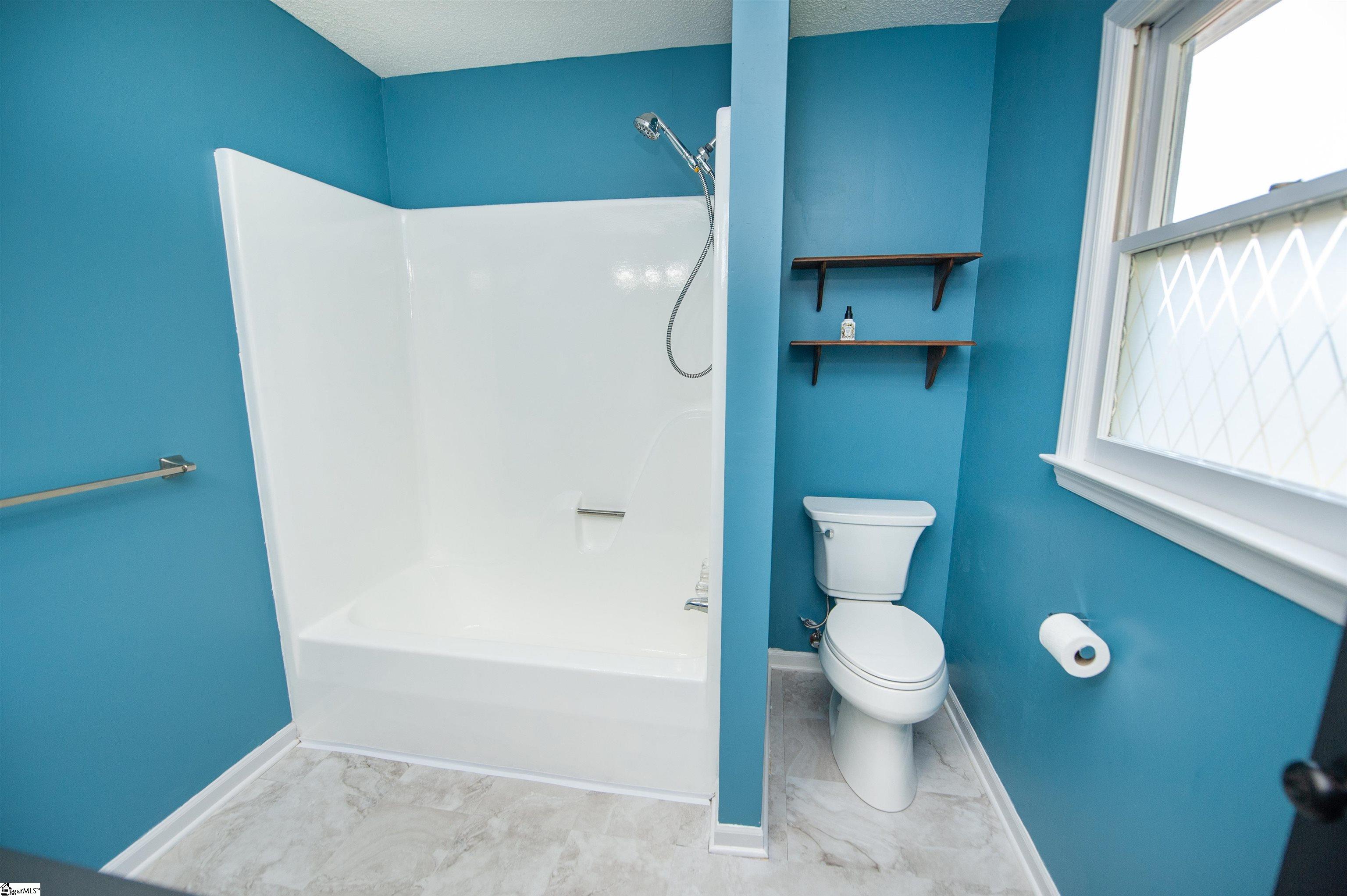 112 Wells Drive Boiling Springs, SC 29316