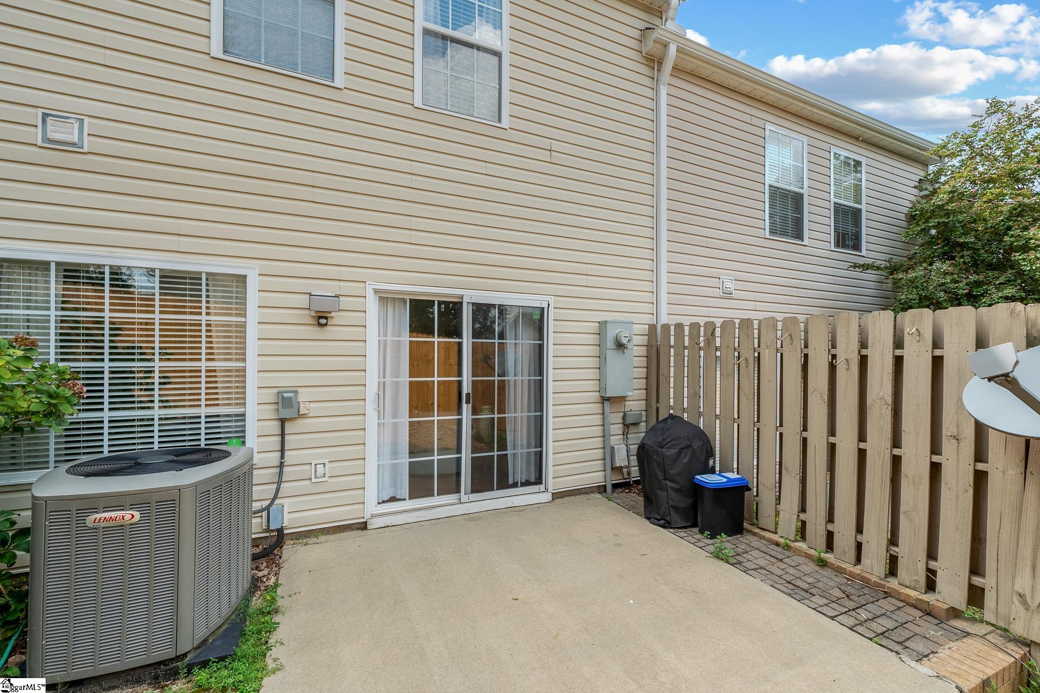 15 Rock Side Court Greenville, SC 29615