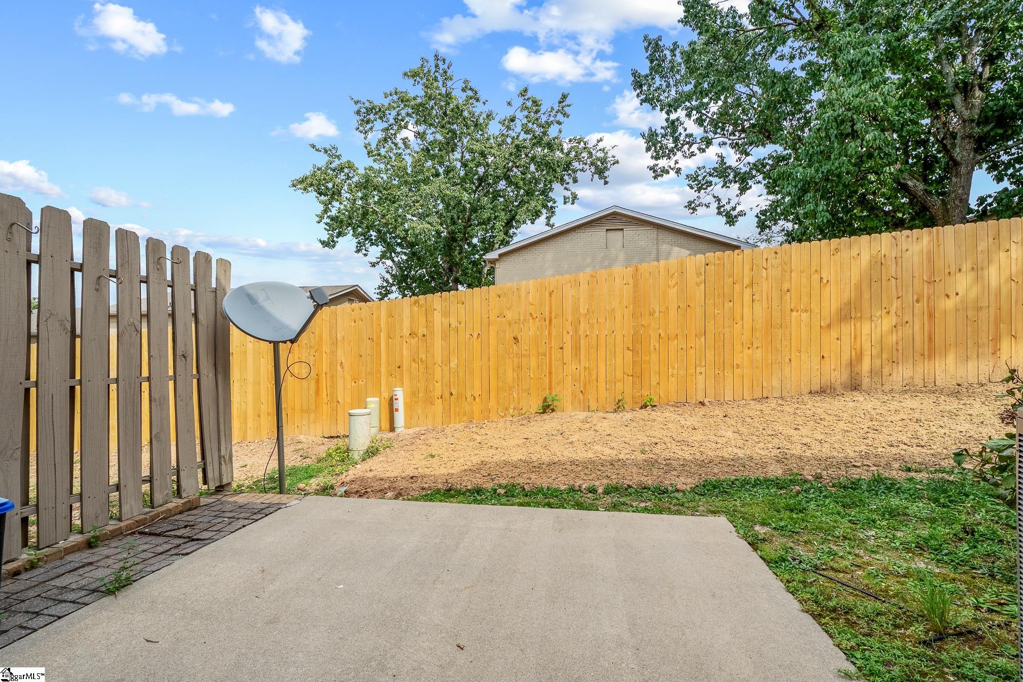 15 Rock Side Court Greenville, SC 29615