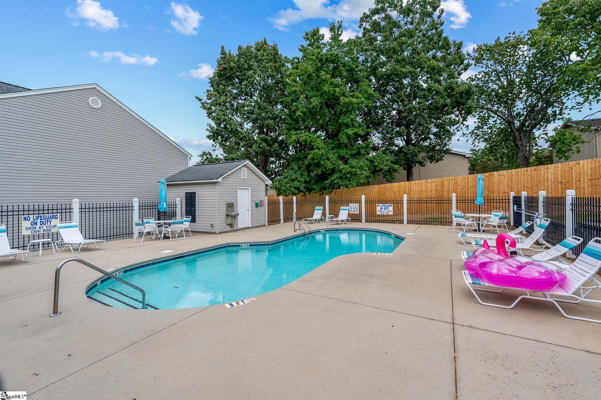 15 Rock Side Court Greenville, SC 29615