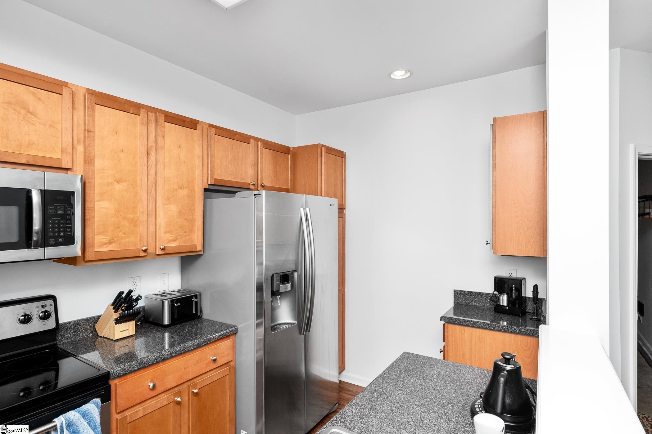 15 Rock Side Court Greenville, SC 29615
