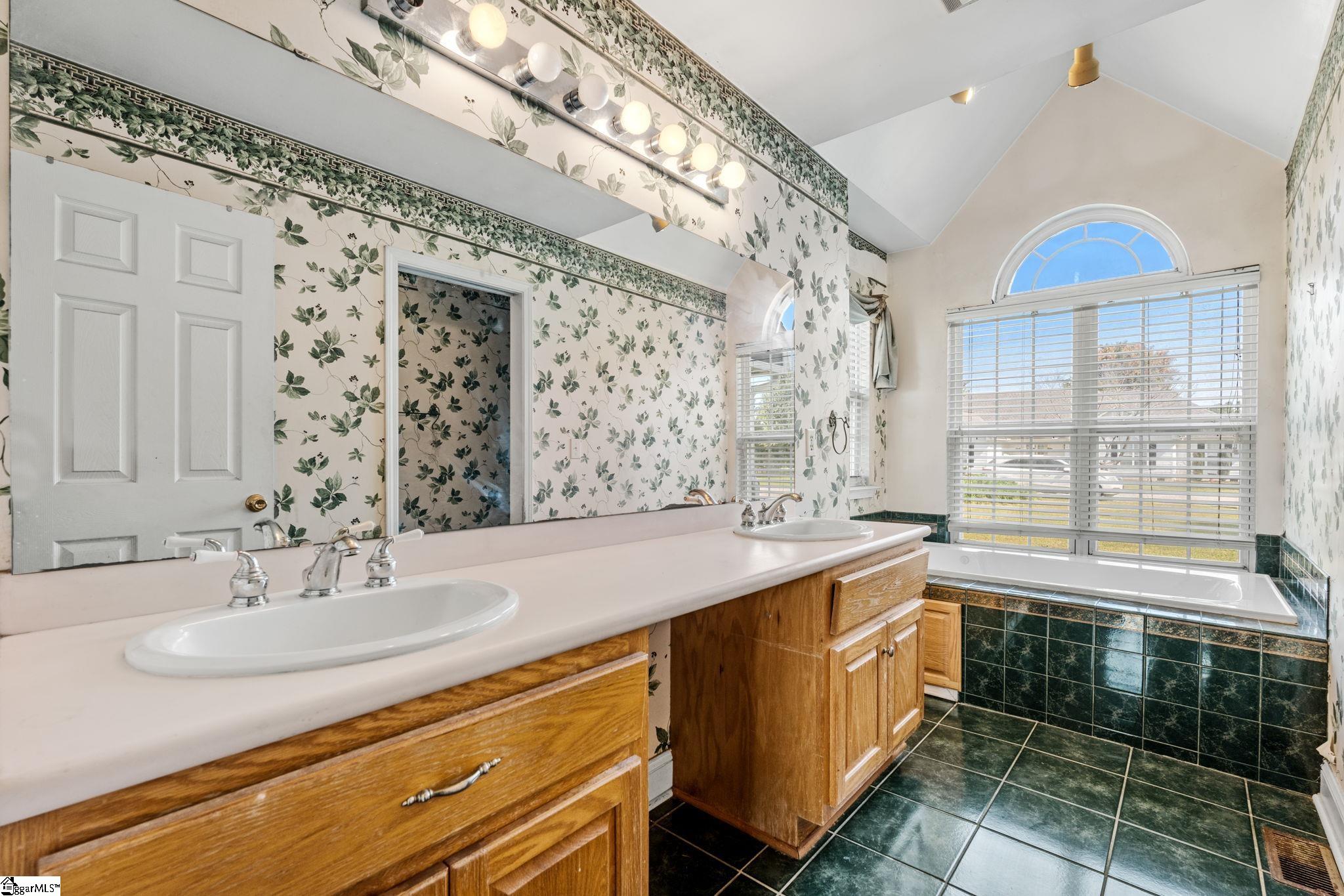 141 N Heron Drive Fountain Inn, SC 29644