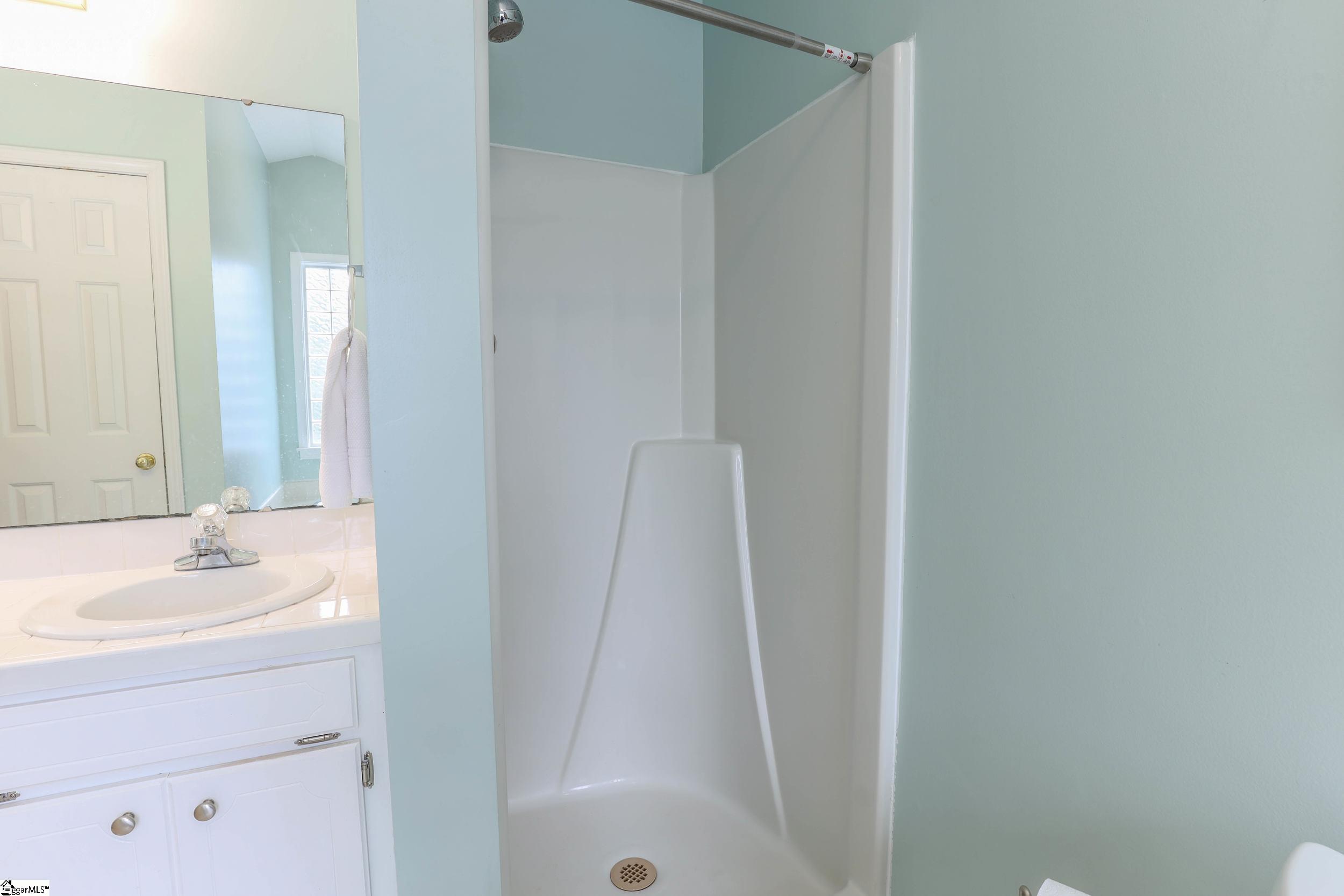 307 Oak Valley Drive Simpsonville, SC 29681
