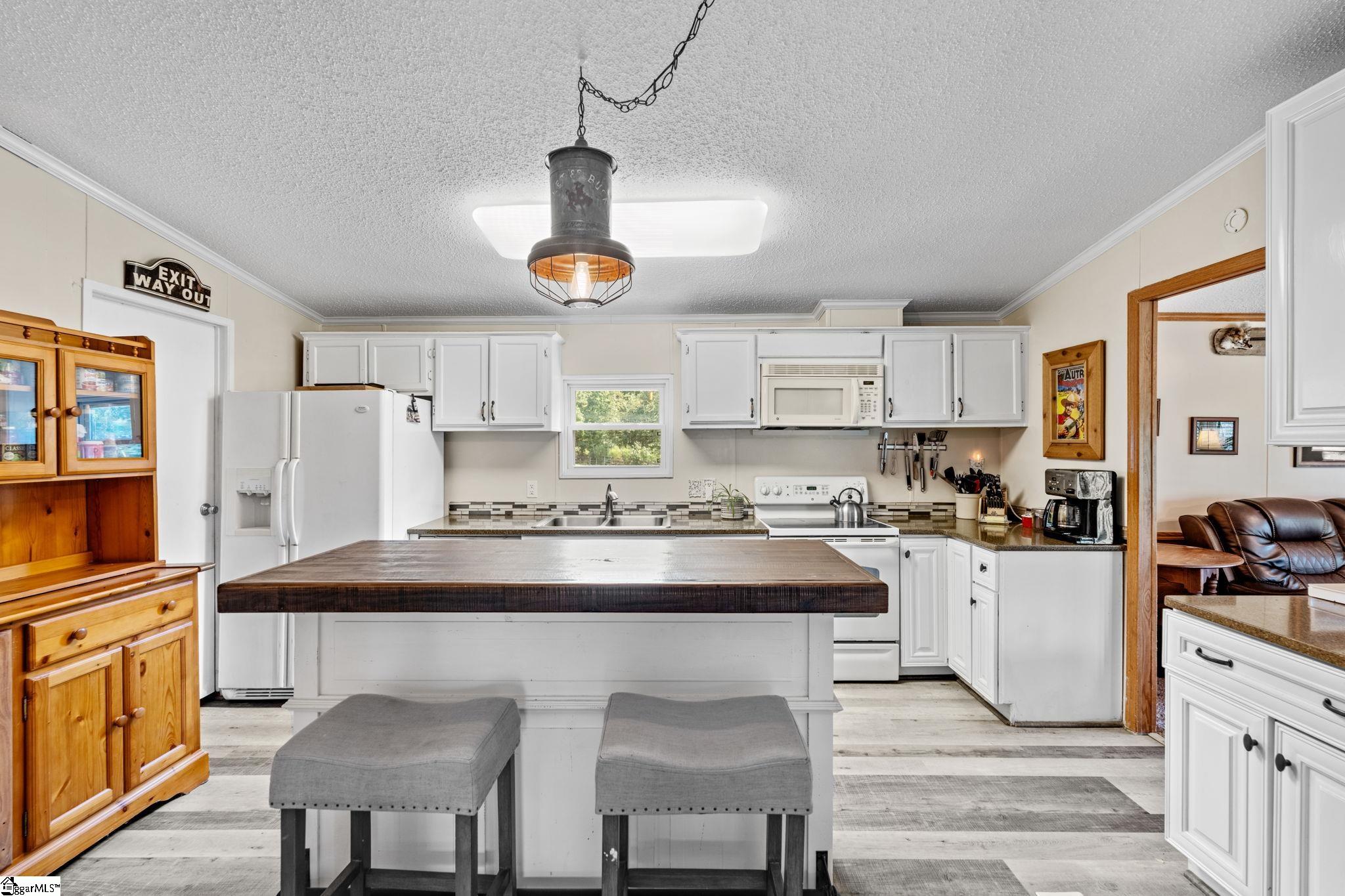 545 Ritchie Road Fountain Inn, SC 29644