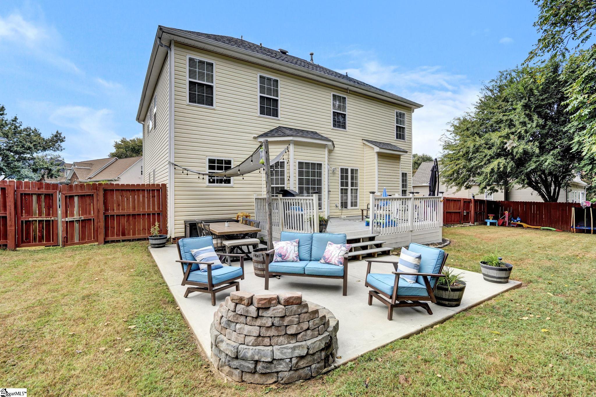 16 Paddock Run Lane Simpsonville, SC 29681-5368