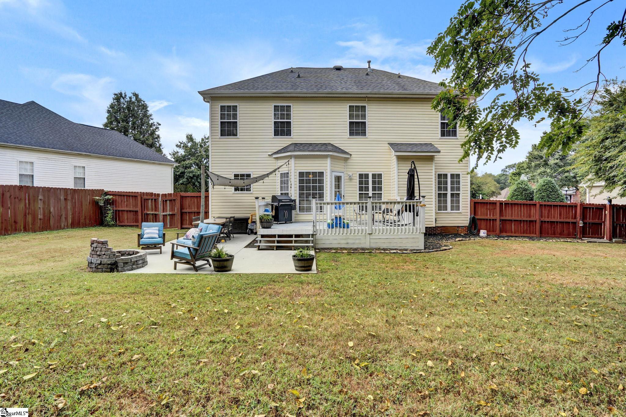 16 Paddock Run Lane Simpsonville, SC 29681-5368