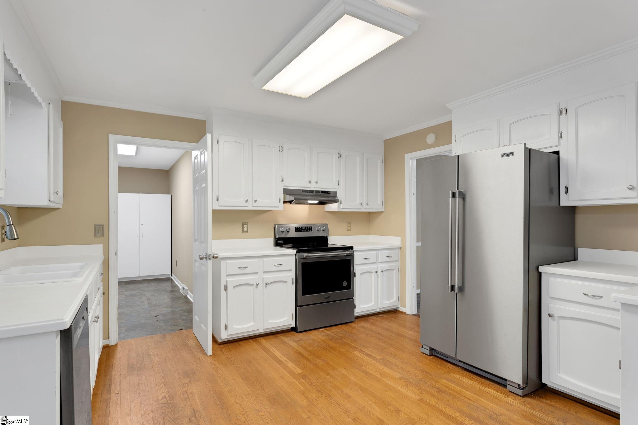 11 Tall Tree Lane Taylors, SC 29687