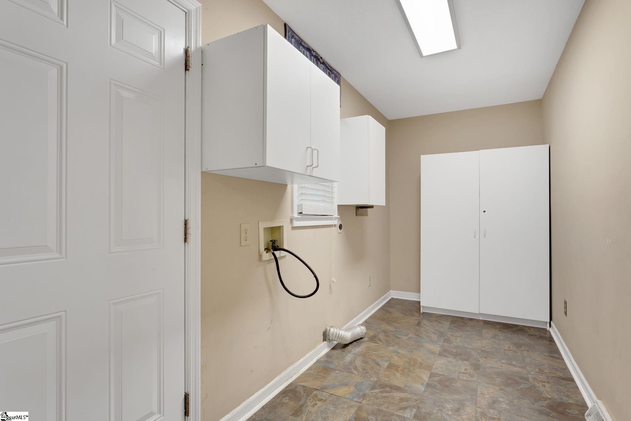 11 Tall Tree Lane Taylors, SC 29687