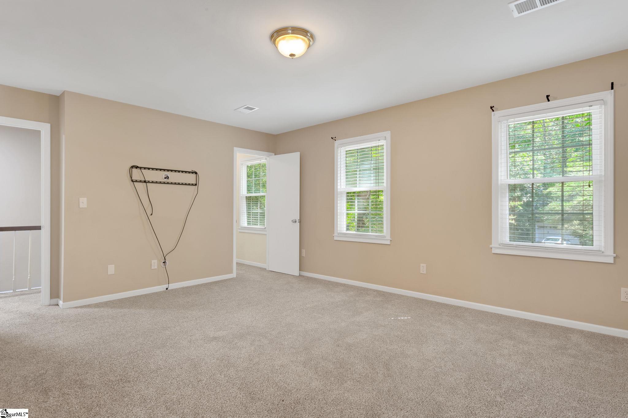 11 Tall Tree Lane Taylors, SC 29687
