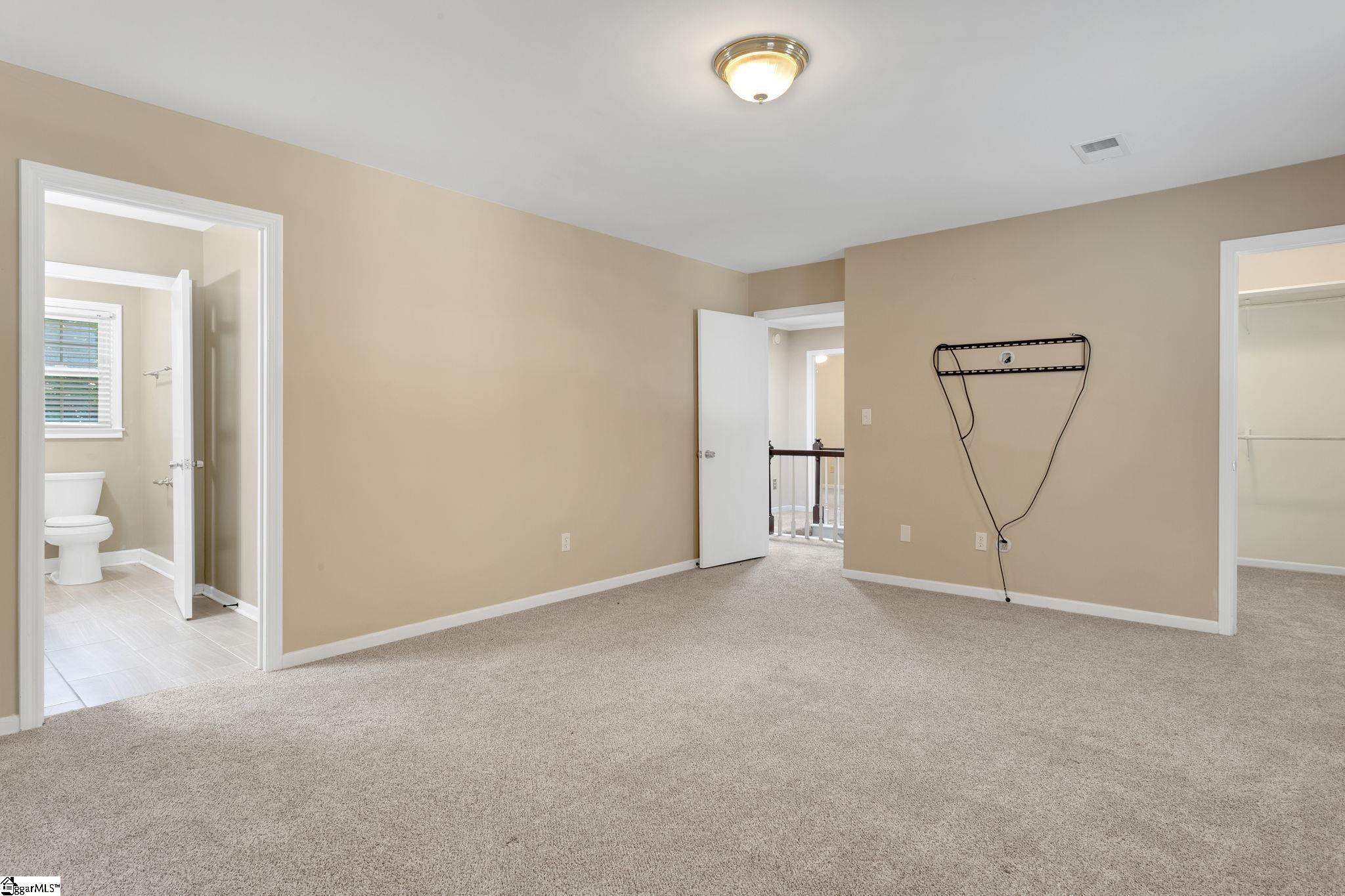 11 Tall Tree Lane Taylors, SC 29687