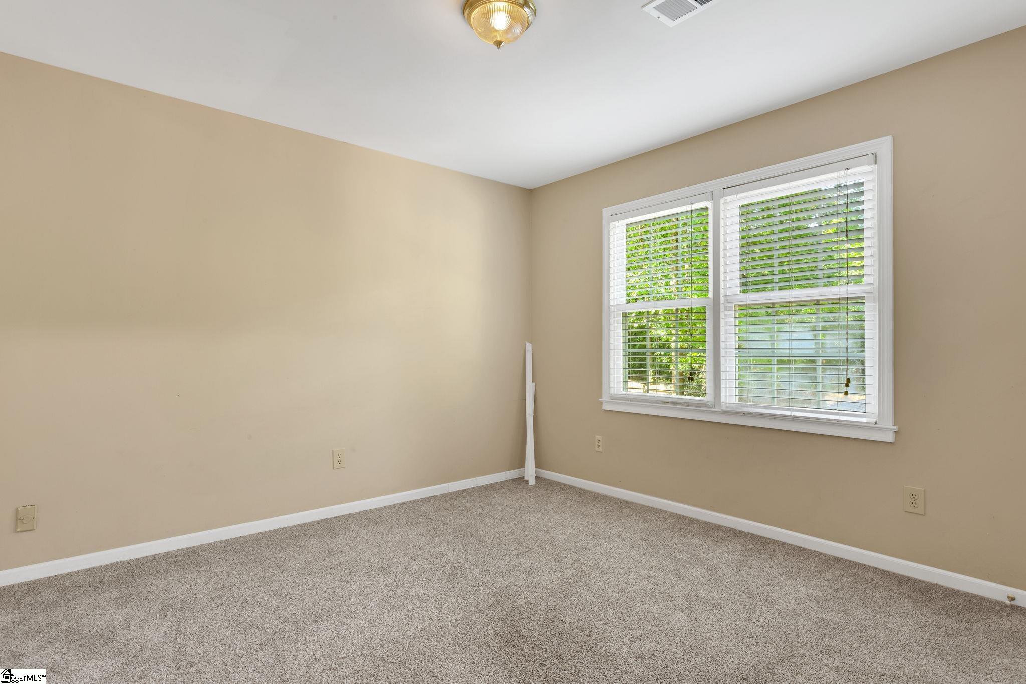 11 Tall Tree Lane Taylors, SC 29687