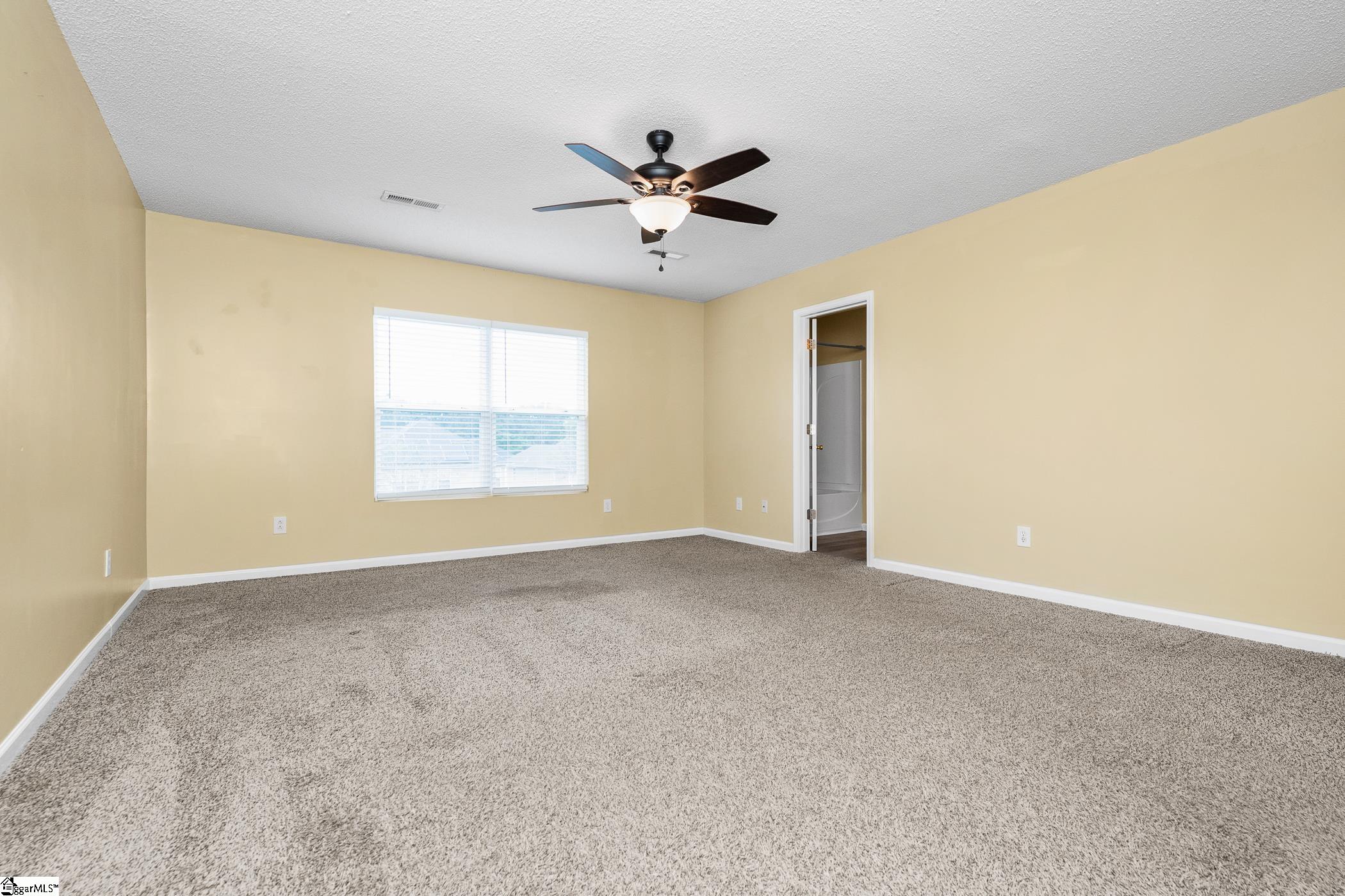 32 Border Avenue Simpsonville, SC 29680-7387