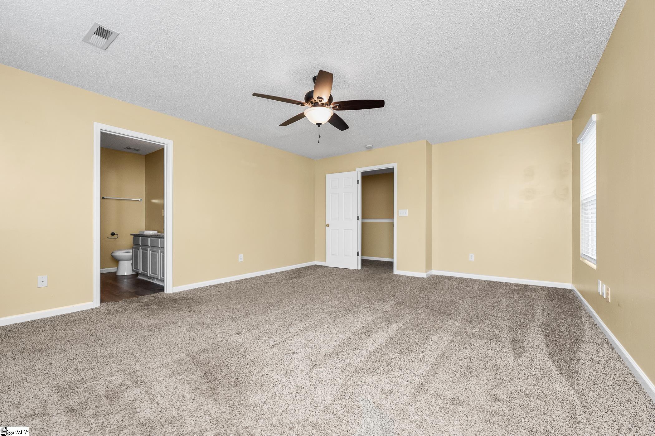 32 Border Avenue Simpsonville, SC 29680-7387