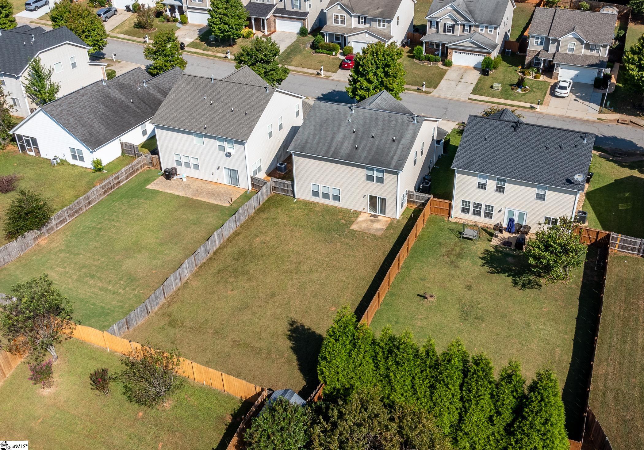 32 Border Avenue Simpsonville, SC 29680-7387