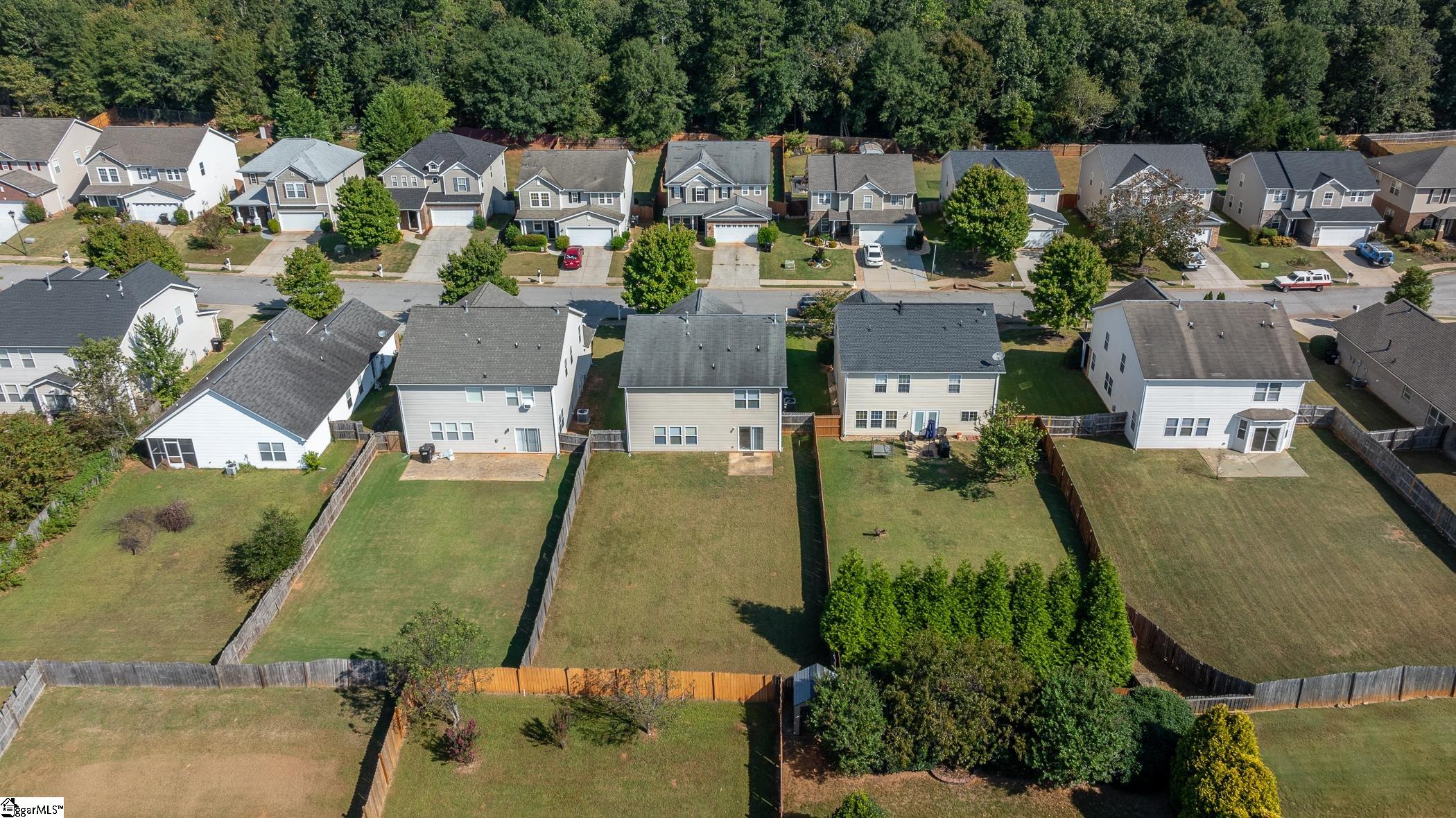 32 Border Avenue Simpsonville, SC 29680-7387
