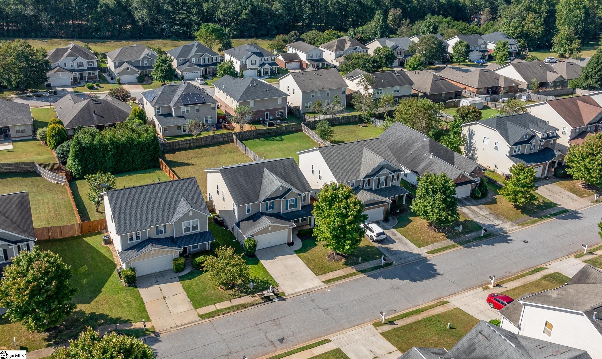 32 Border Avenue Simpsonville, SC 29680-7387