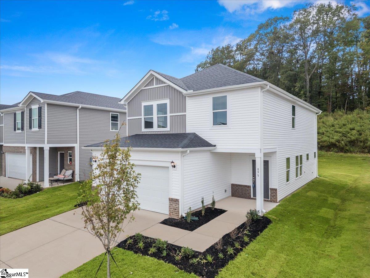 895 Penfold Pointe Wellford, SC 29385