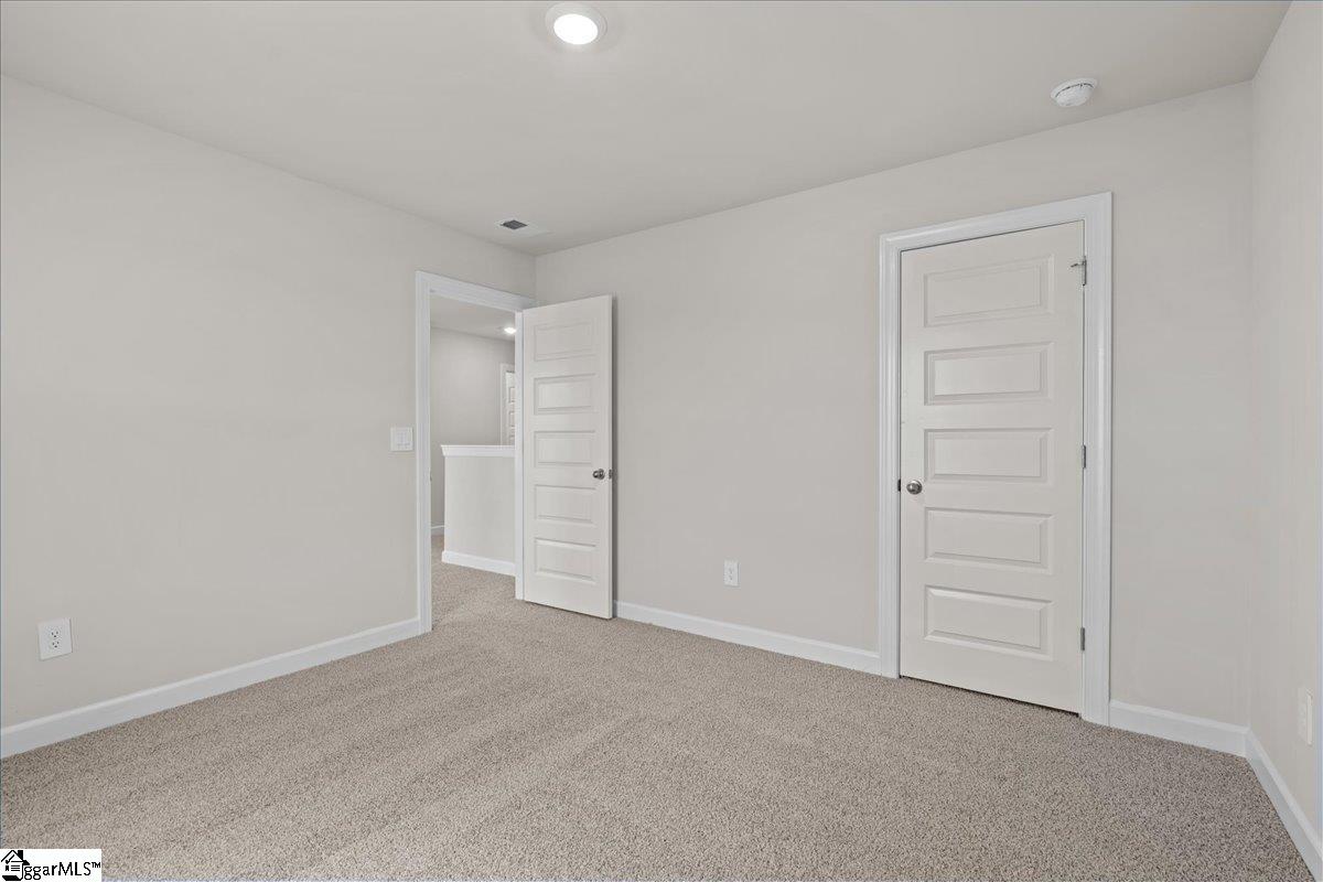 895 Penfold Pointe Wellford, SC 29385