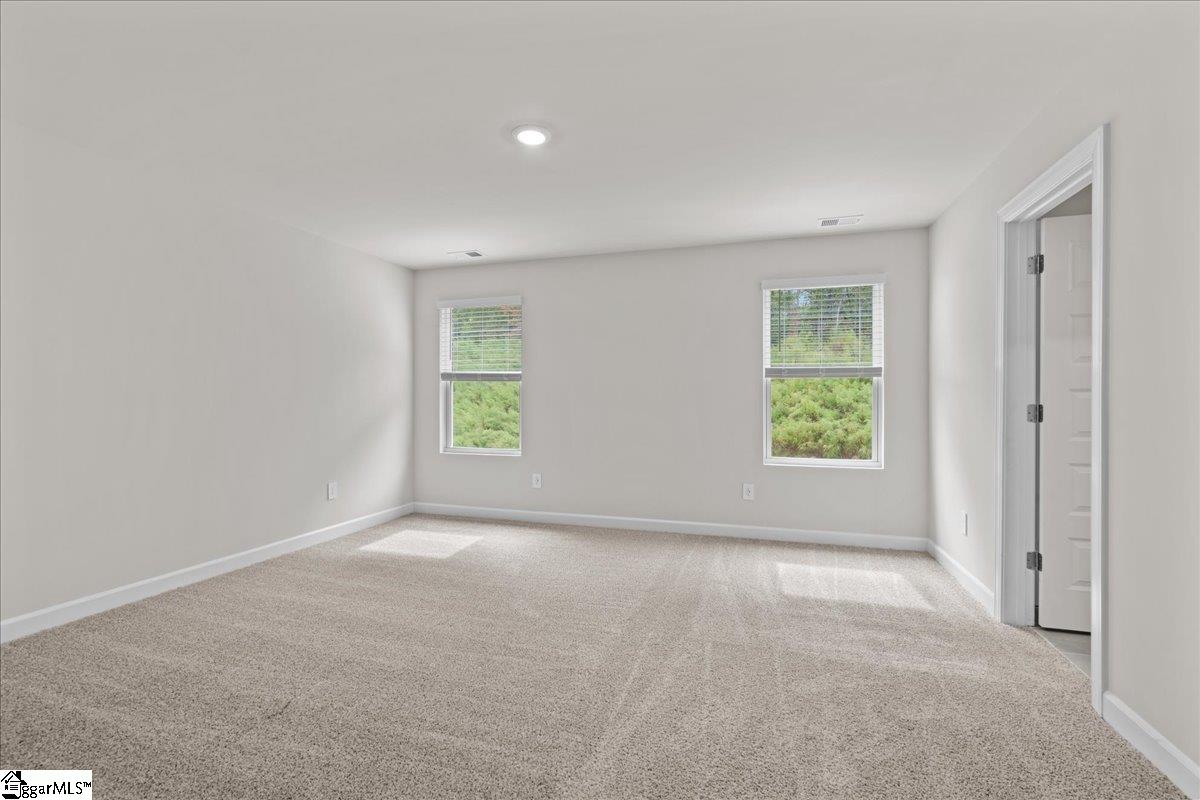 895 Penfold Pointe Wellford, SC 29385