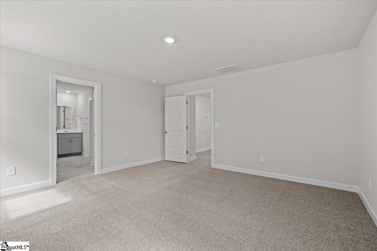 895 Penfold Pointe Wellford, SC 29385