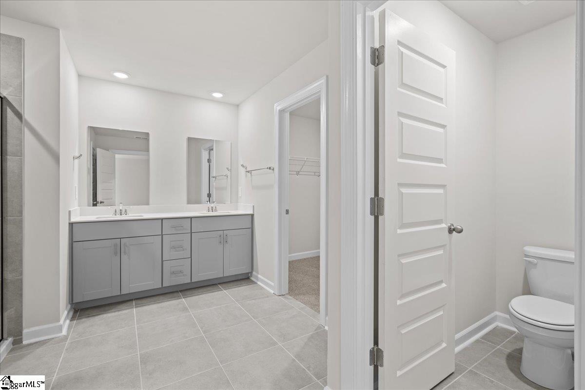 895 Penfold Pointe Wellford, SC 29385