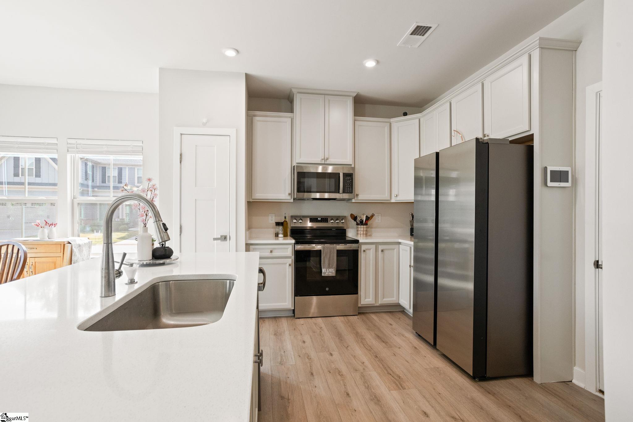 561 Martin Creek Drive Simpsonville, SC 29680-7465