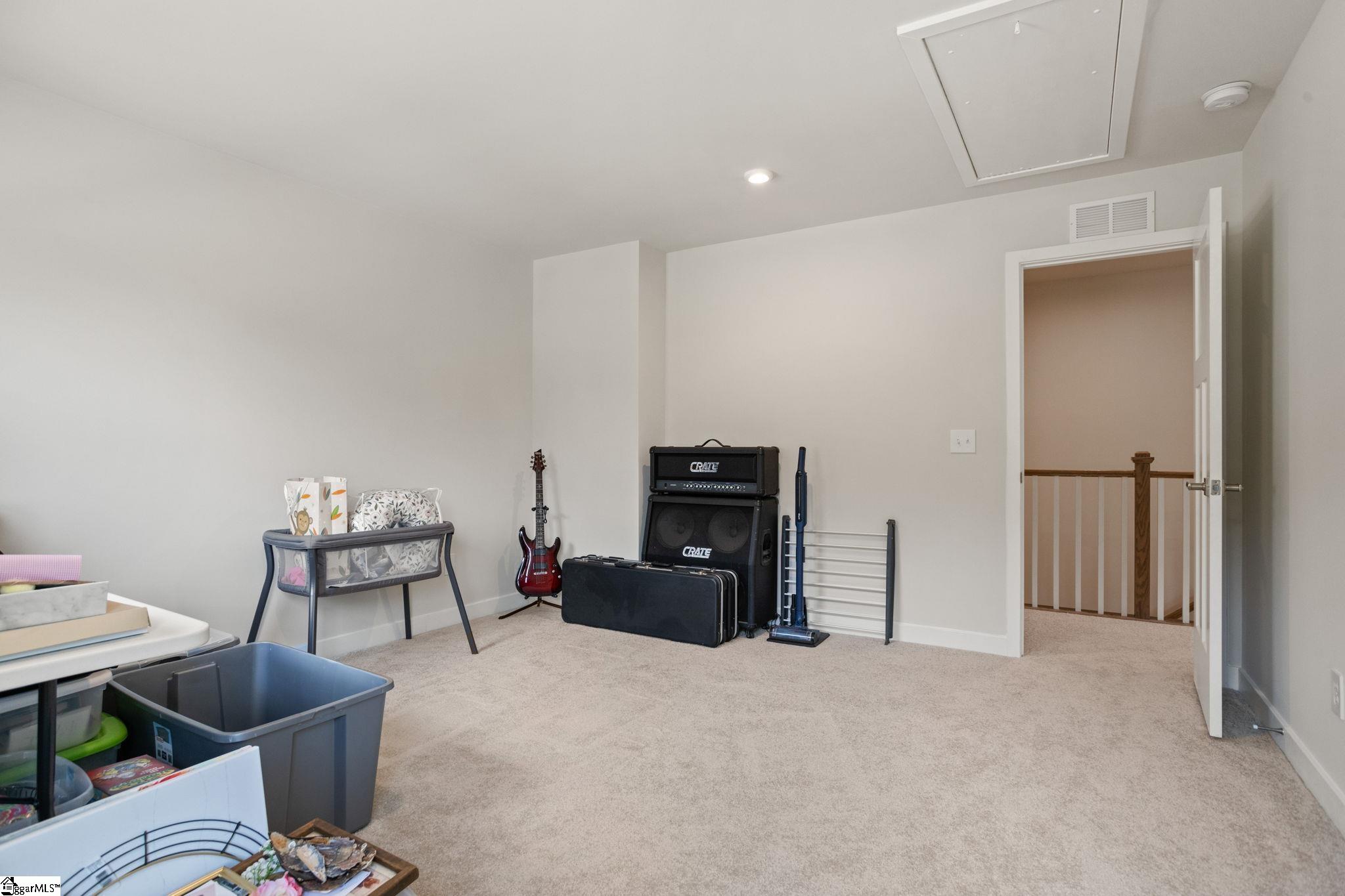 561 Martin Creek Drive Simpsonville, SC 29680-7465