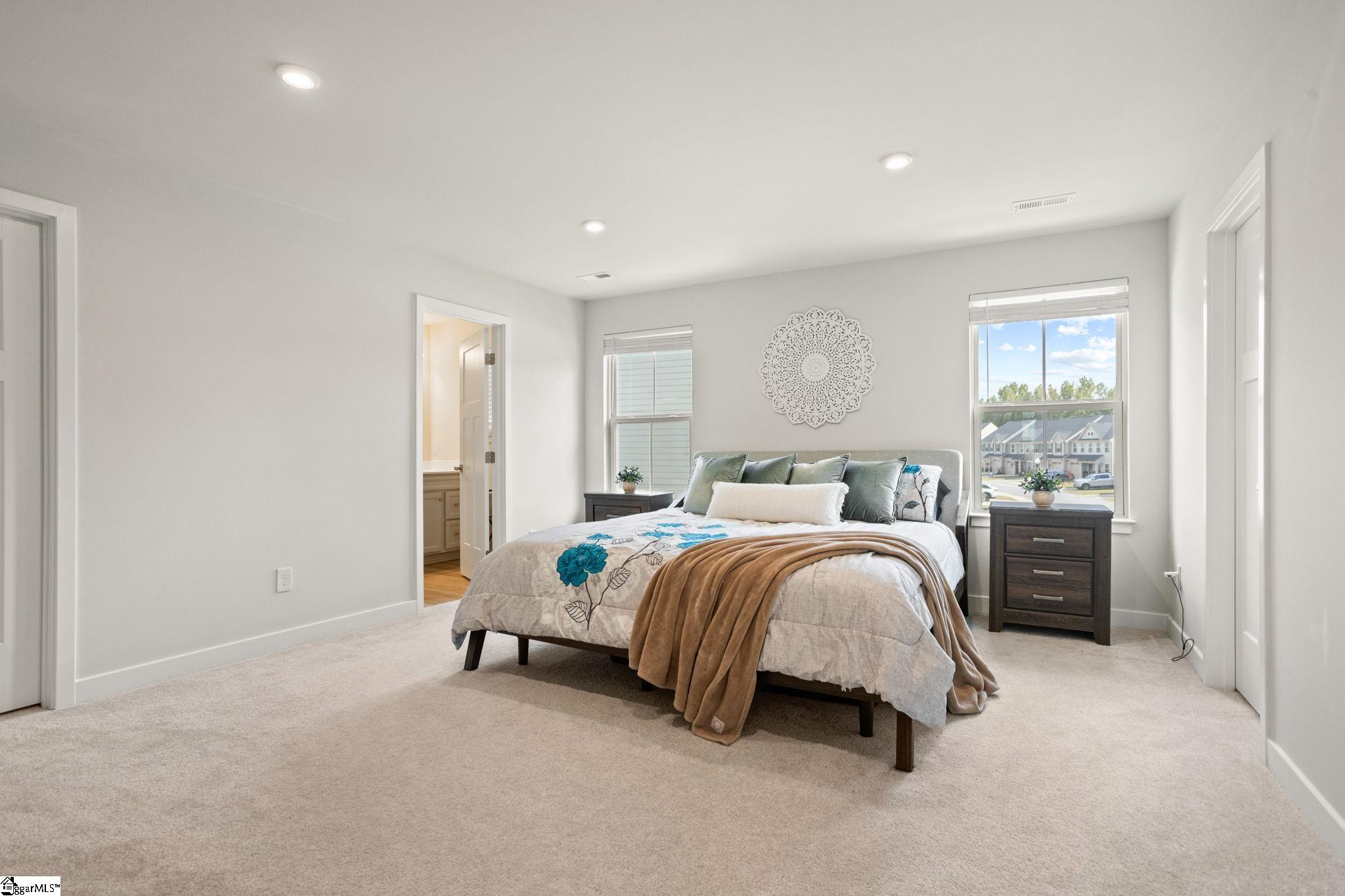 561 Martin Creek Drive Simpsonville, SC 29680-7465