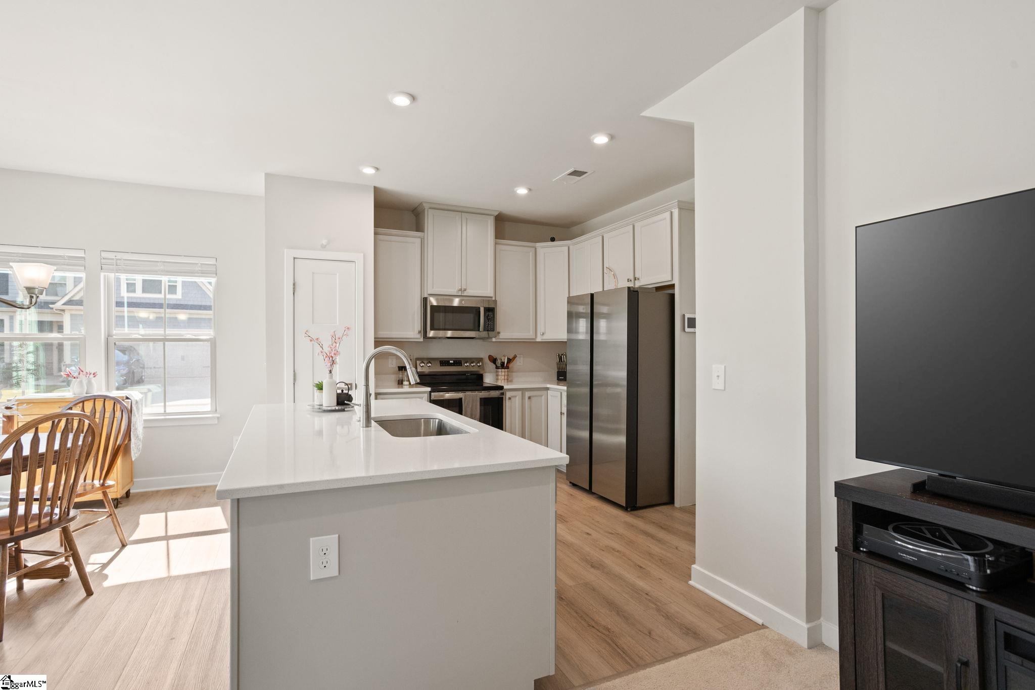 561 Martin Creek Drive Simpsonville, SC 29680-7465