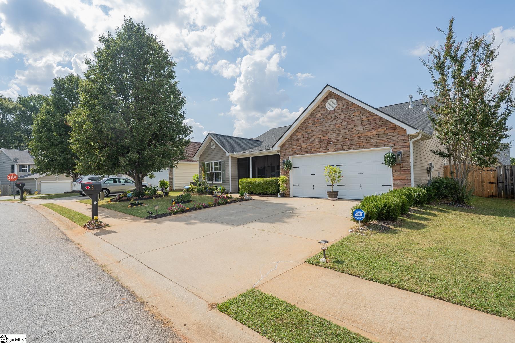 3 Heatherfield Drive Simpsonville, SC 29680