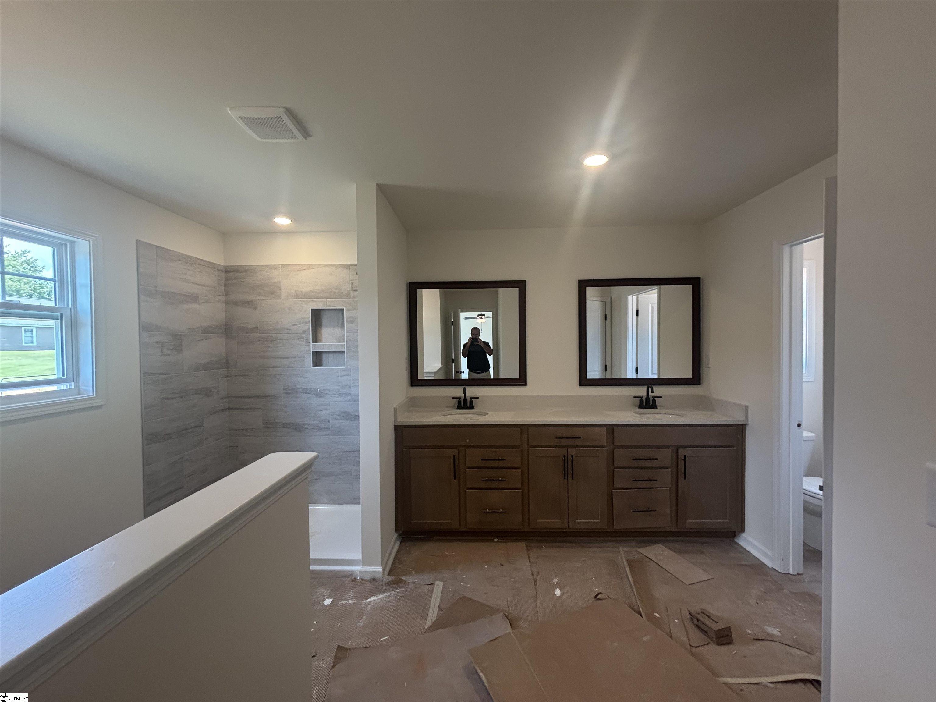 2028 Halton Oaks Drive Spartanburg, SC 29303