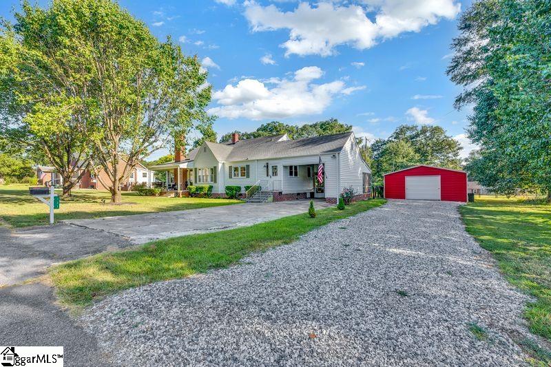121 Anderson Avenue Pacolet, SC 29372