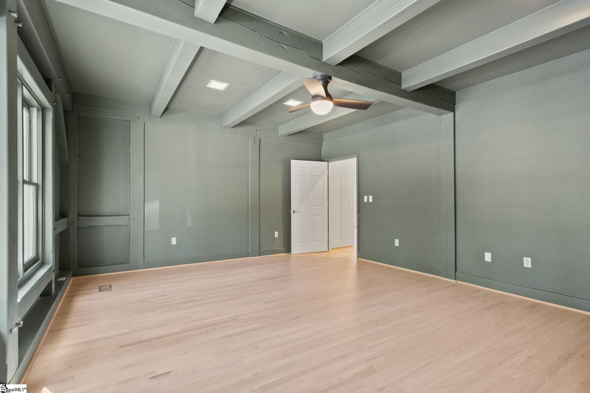 4518 Hawkins Road Greer, SC 29651