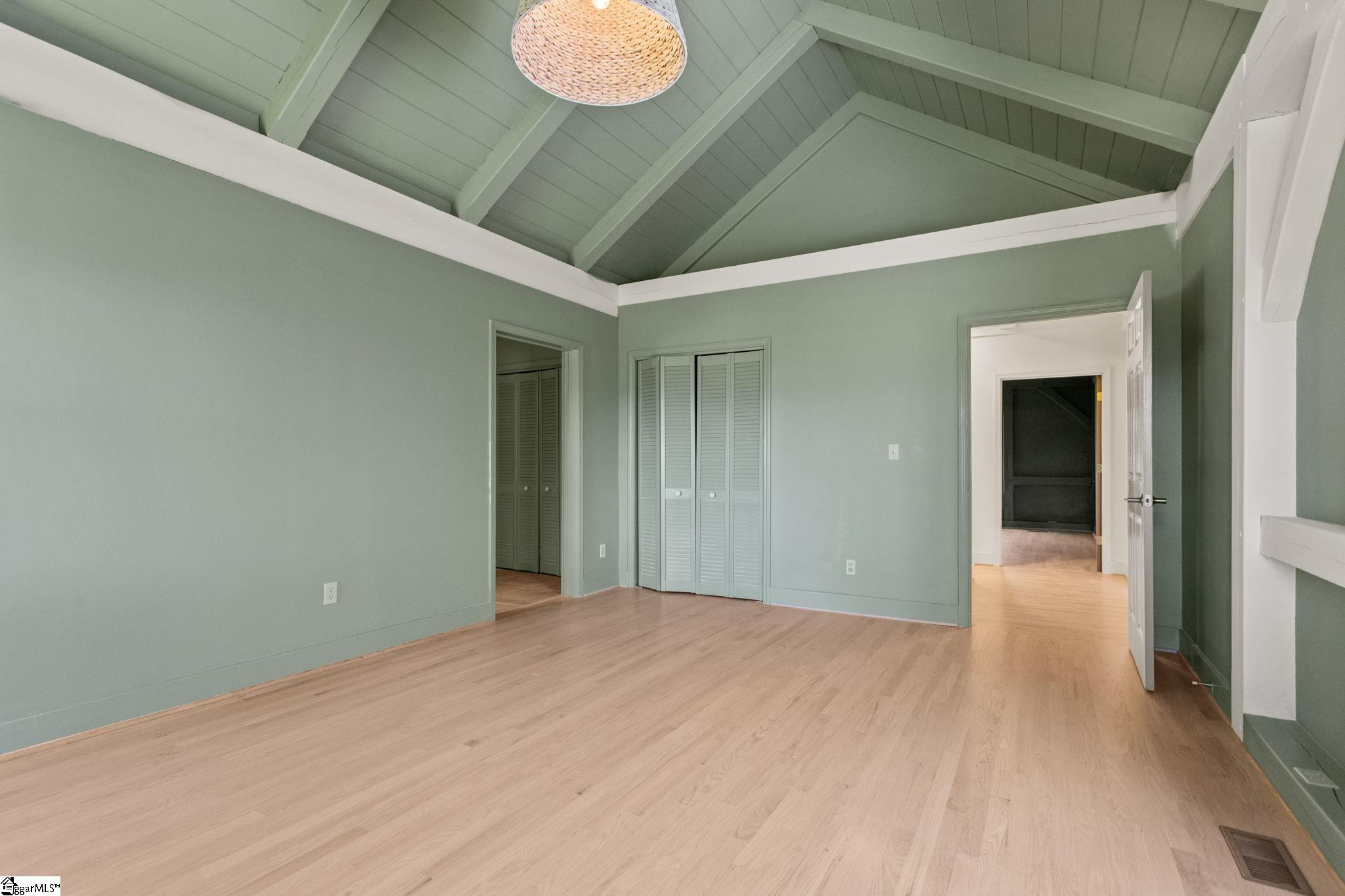 4518 Hawkins Road Greer, SC 29651