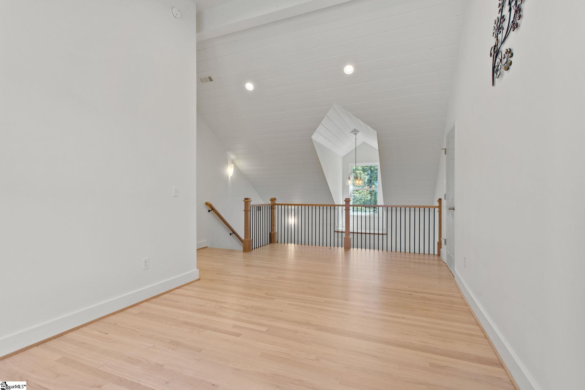 4518 Hawkins Road Greer, SC 29651