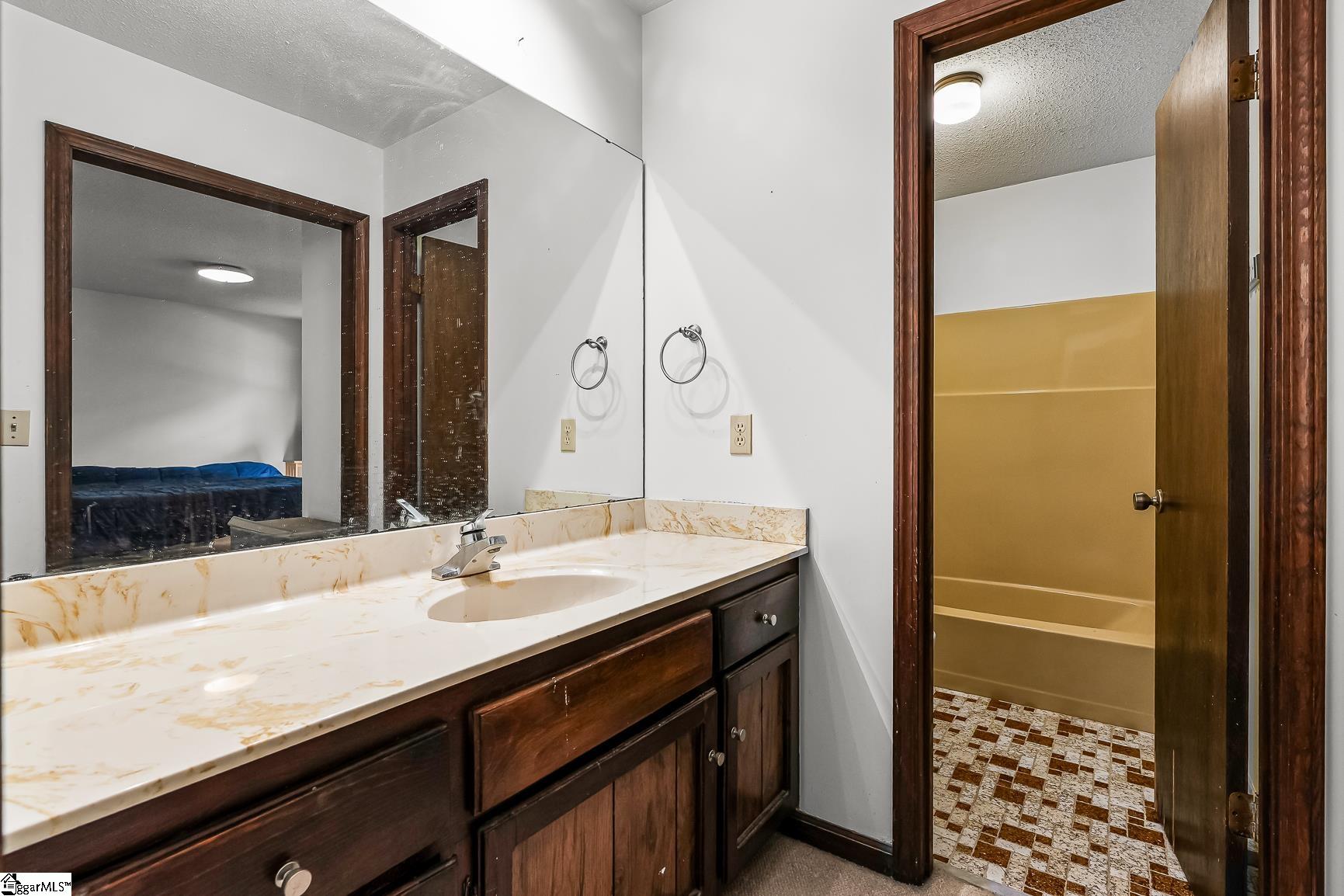 200 Tiffany Drive Anderson, SC 29625
