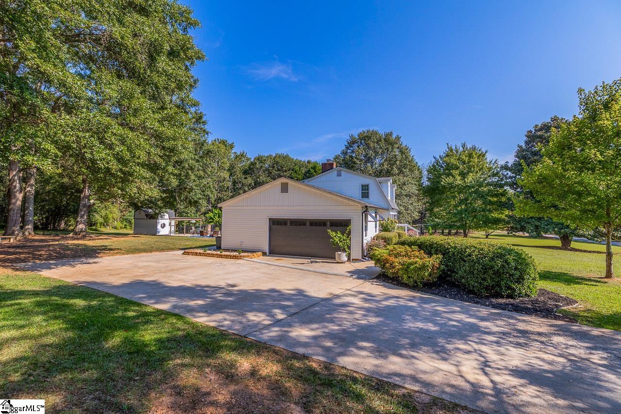 107 Mill Creek Road Piedmont, SC 29673