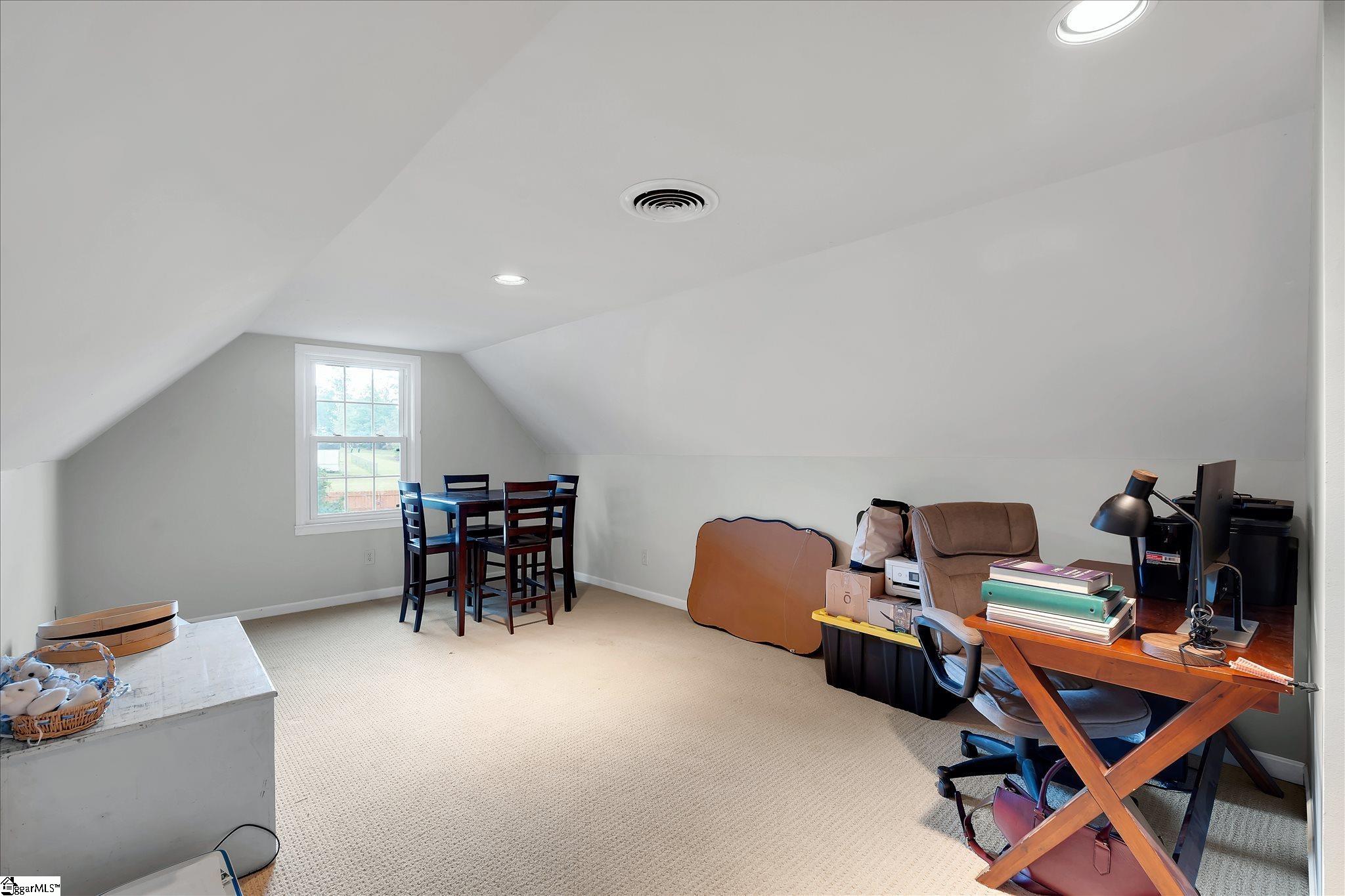 1002 Greenwood Court Easley, SC 29642